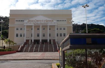 Universal Church of the Kingdom of God in Florianópolis, Brazil. Photo: Eugenio Hansen, OFS / Wikimedia Commons (CC BY-SA 3.0)